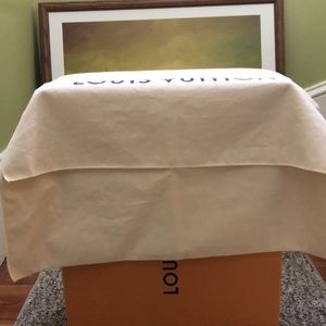Louis Vuitton dust bag for the Tivoli GM and box
